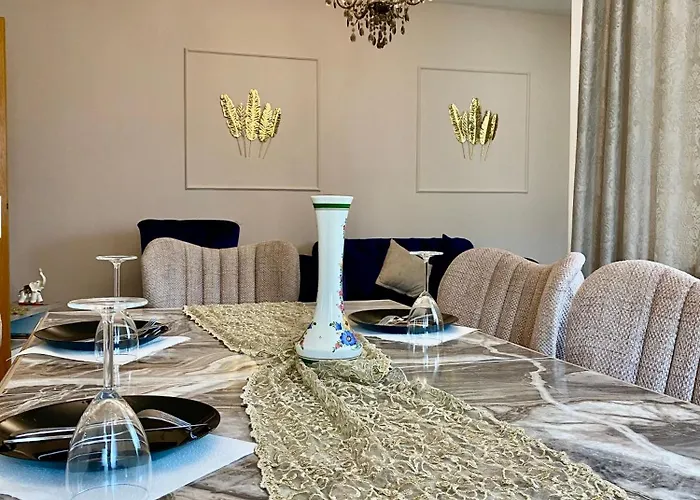 Tyrol Golden Alps Mountain View& Free Underground Parking